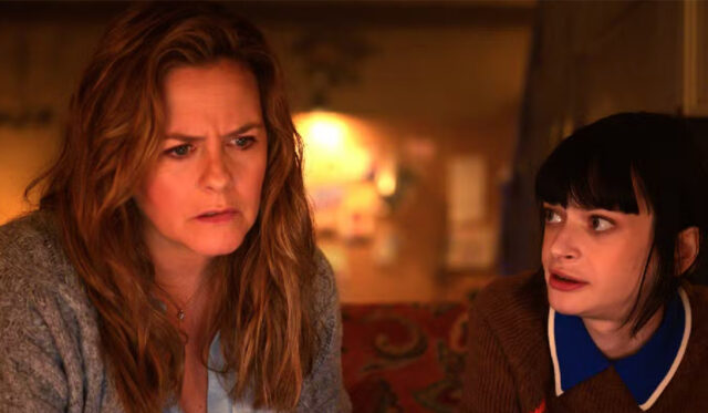 Alicia Silverstone’s Sweet Irish Bond Is Winning Fans